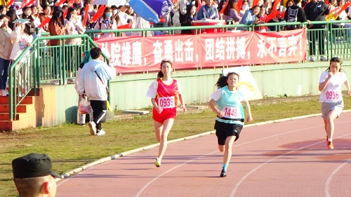 200米决赛女子组.jpg